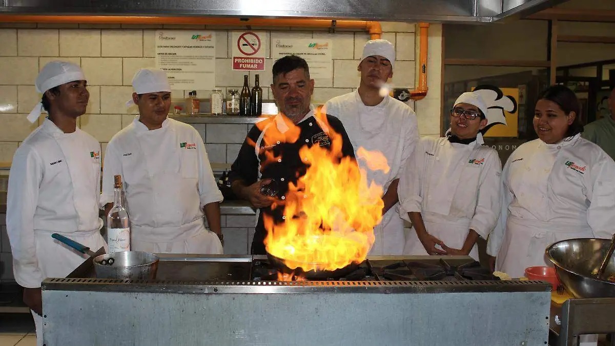 Investigación, innovación y creatividad, la gastronomía es más que cocinar: investigadoras de la UTH