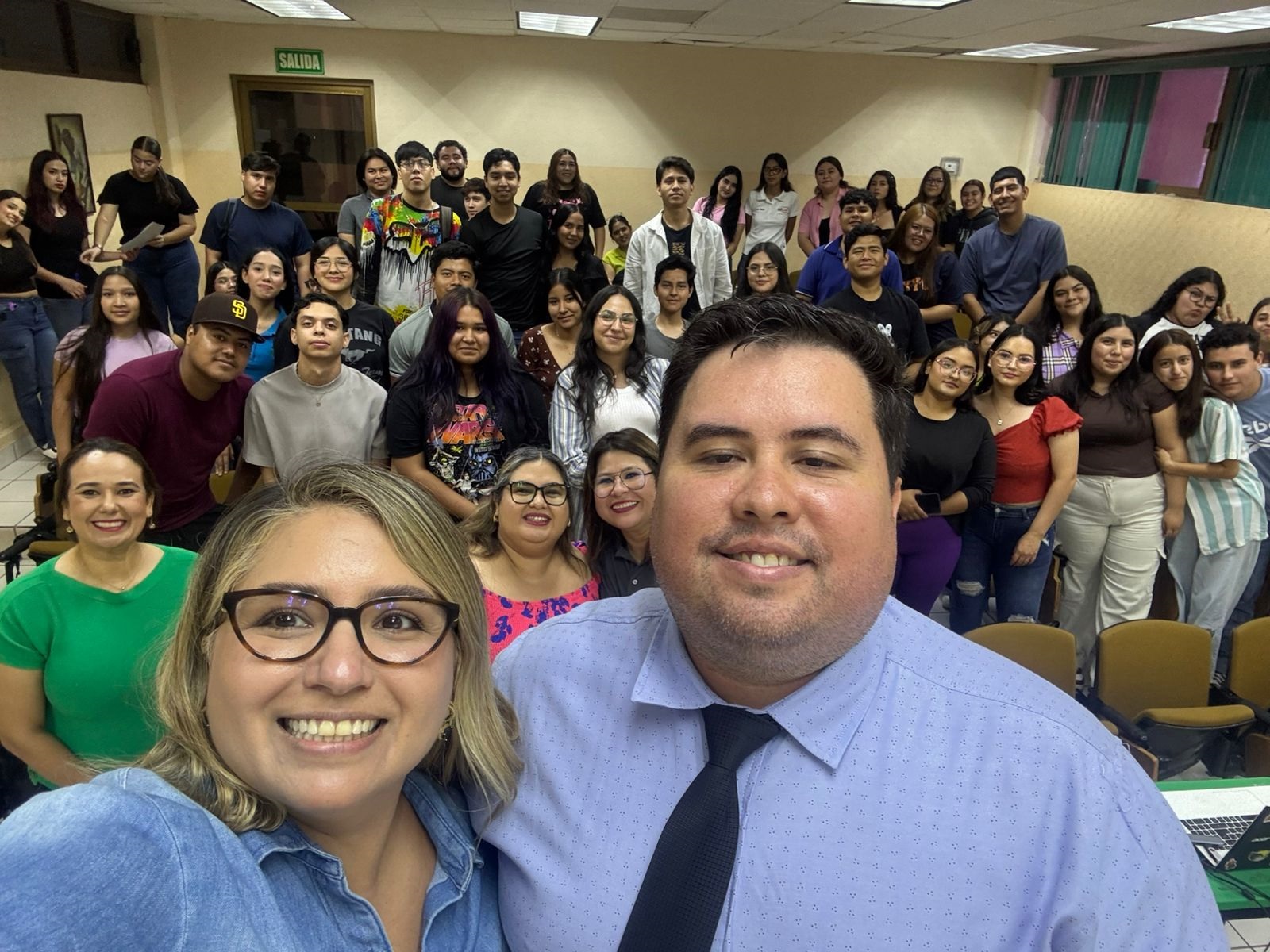 Promueven el dominio del inglés como herramienta clave en el ámbito profesional