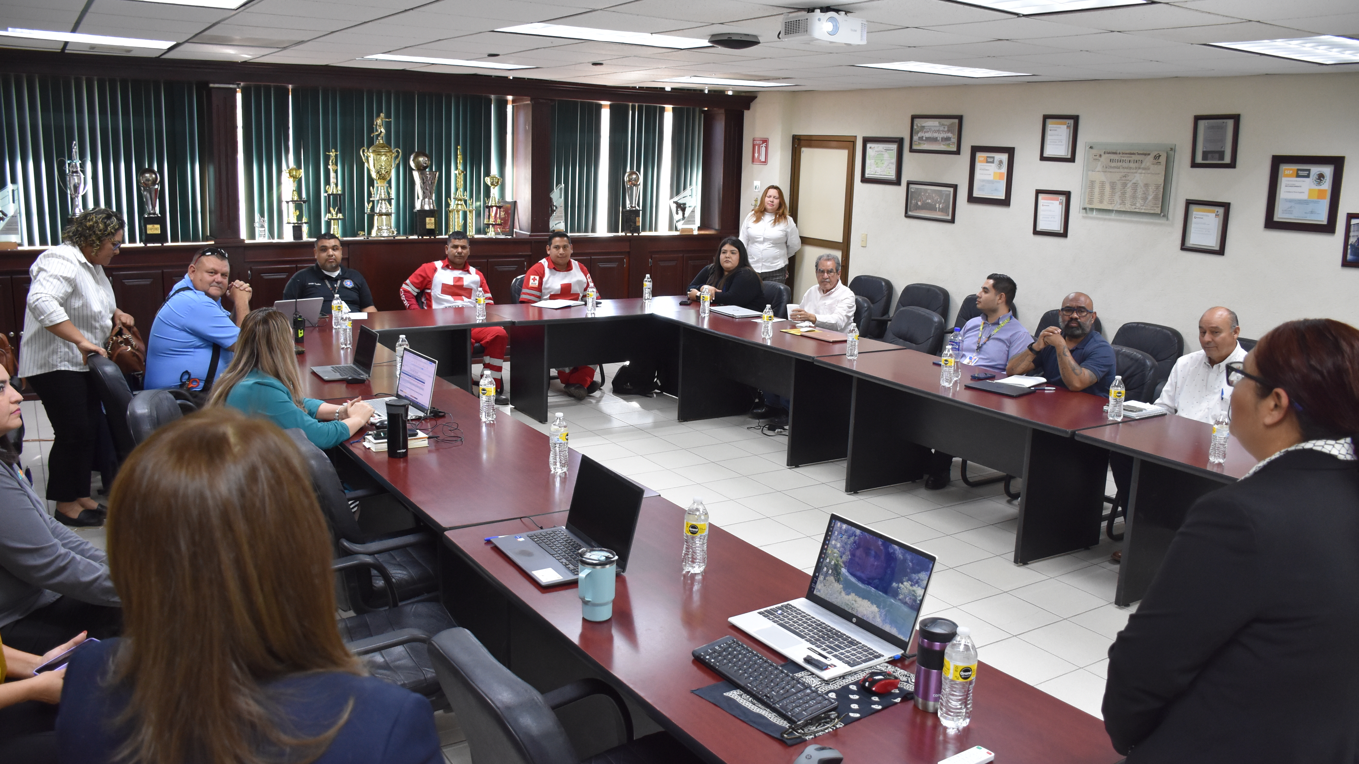 Realiza UTH el AST del nuevo programa educativo: Lic. Paramédico y Urgencias Medicas 